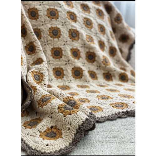 Handmade Sunflower Crochet Blanket, Boho Granny Square Nursery Decor (80x80cm)