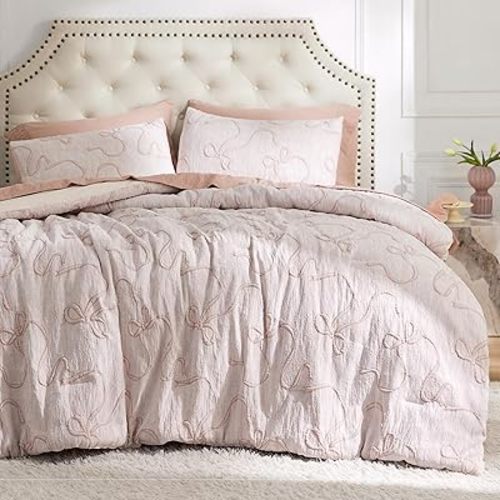 Bedsure Full Size Comforter Sets, GentleSoft™ 3 Pieces Bow Cute Bedding Pink Room Decor Aesthetic, Full Size Bedding Sets Gifts for Her, 1 Pink Comforter, 2 Pillow Shams, 82x86 Inches