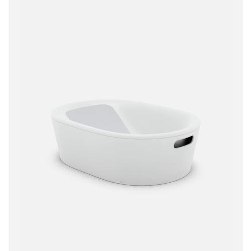 Bath Tub in White