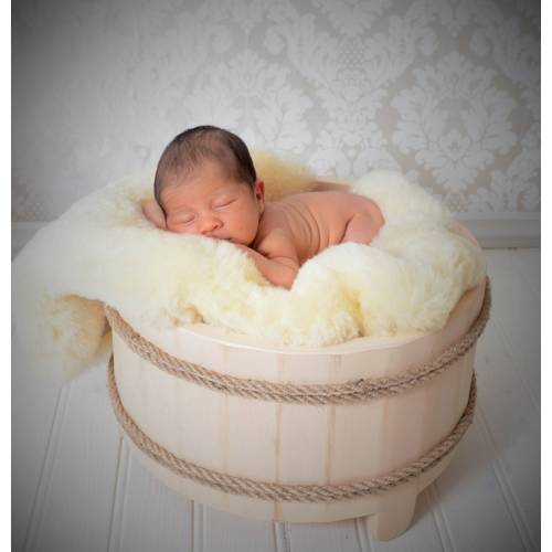 Genuine &quot;Baby Safe&quot; Sheepskin Shearling Cot Blanket Rug for Babies and Infants