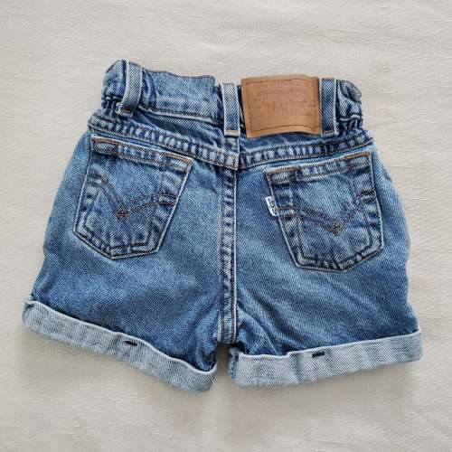 Vintage Levi's Cuffed Jean Shorts 12 months