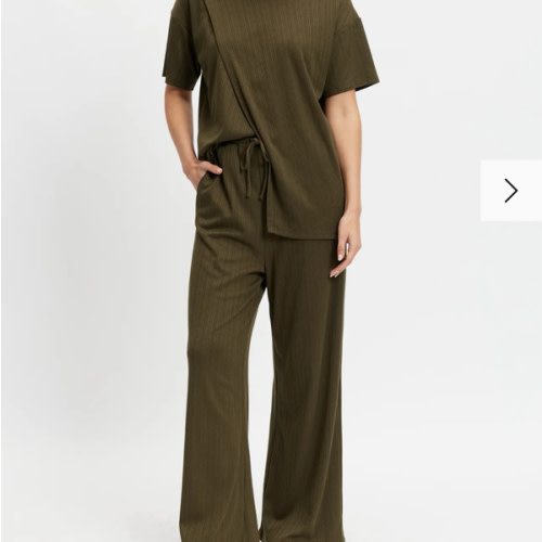 Breastfeeding Ivy Waffle Longline Wrap Tee - Olive – Apero Label