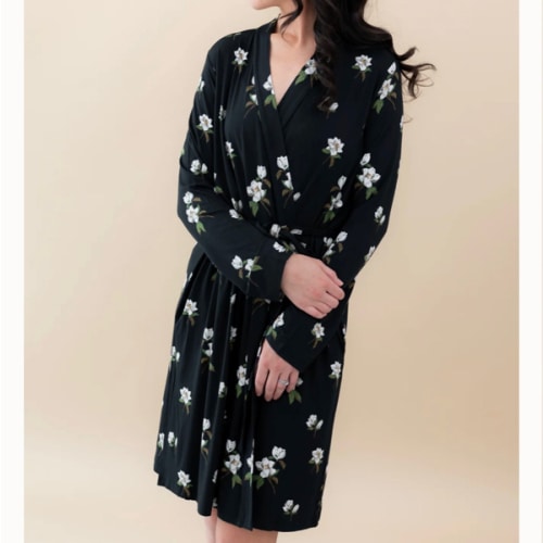 Bamboo Women’s Lounge Robe in Big Midnight Magnolia – Kyte Living