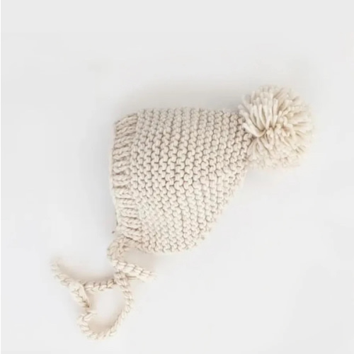 Knit Pom Pom Bonnet