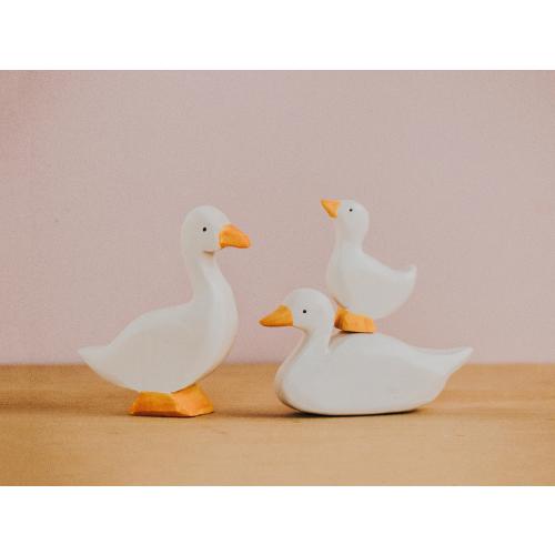 Wooden Ducks Toy Set – Natural Farm Animal Figures, Waldorf Inspired Imaginative Play