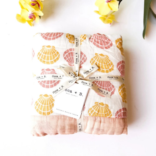 Sea Shells Organic Muslin Throw Blanket – Coca + B.