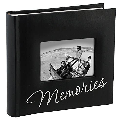 Malden International Designs Memories Cursive 2-Up With Memo Space Photo Album, 160-4x6, Black