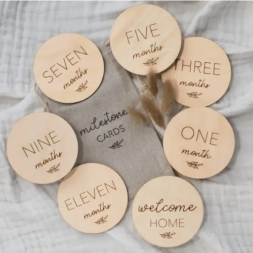 Beautiful Baby Monthly Milestone Cards - The Perfect Wooden Discs for Adorable Milestone Pictures of Your Newborn Boy/Girl - 7 Reversible Circles incl. Announcement & Hello World Sign Are A Great Gift