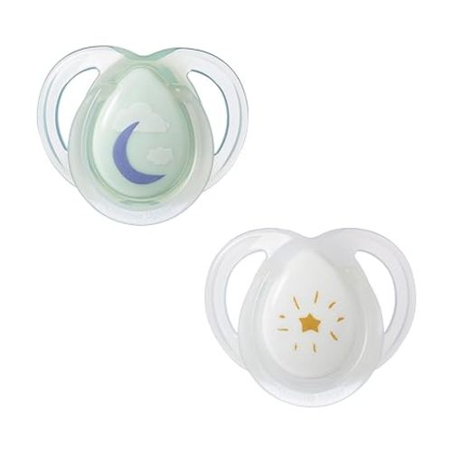Tommee Tippee Night Time Pacifier, 0-6 Months, Symmetrical Silicone Baglet, BPA-Free Binkies, Glow in The Dark Technology, Pack of 2 with Reusable Sterilizer Pod