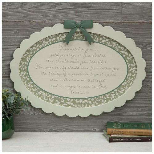 1 Peter 3:3-4 Scalloped Wood Wall Decor