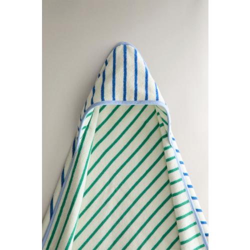 REVERSIBLE STRIPED HOODED BABY TOWEL - Blue | ZARA United States