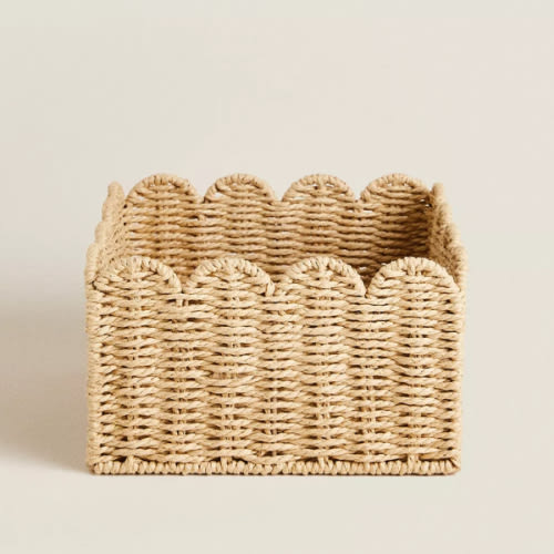 SMALL SCALLOPED BASKET | Zara Home United States of America