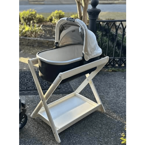 Uppa baby bassinet + stand