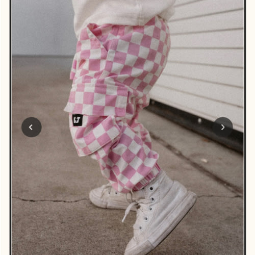 Pink Checker Cargos