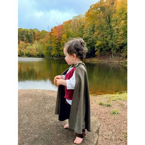 Hobbit Cape