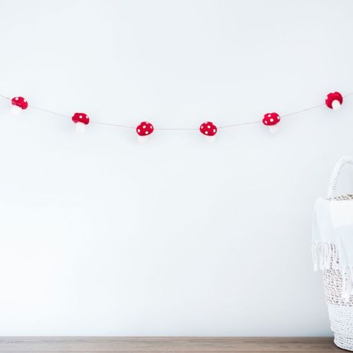 Nivas Collection Felted Mushroom Garland