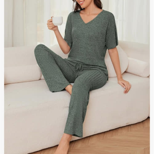JiniGolla Women's Ribbed Knit Pajama Set 2 Piece Matching Pj Set Short Sleeve Top and Pants Lounge Set with Pockets