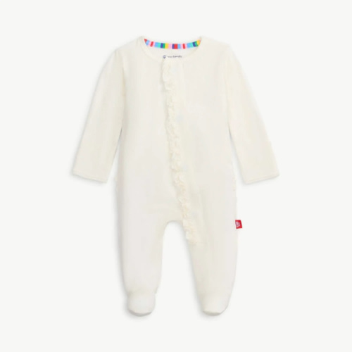 Magnetic Footie with Ruffle – Magnetic Me