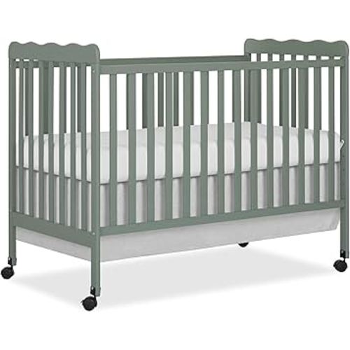 Dream On Me Carson Classic 3 in 1 Convertible Crib in Meadow Green, GreenGuard Gold & JPMA Certified Baby Crib, Comes with Locking Wheels, Coverts from Crib to Day Bed and Kids Sofa