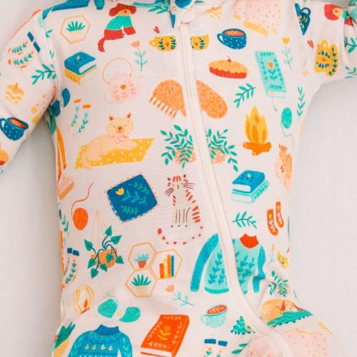 The Second-Skin Footie | Cozy Cats & Dogs | Danish Hygge-Inspired Prin – Milk & Baby