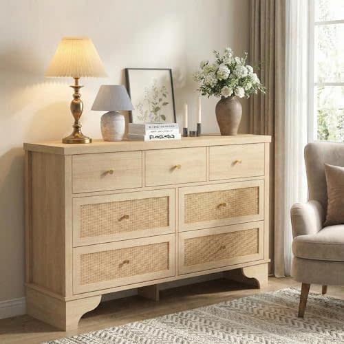 GarveeHome 7 Drawer Dresser for Bedroom, 47.3 in Wide Wood Chest of Drawers with Natural Rattan Drawers, Drawer Organizer with Sturdy Base for Living Room, Entryway and Hallway