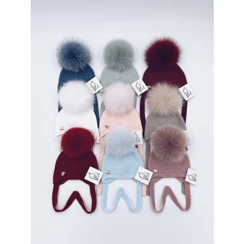 MI LOVES SIGNATURE Luxurious knitted Pompom hat with Fox fur pompom(ALL COLOURS)