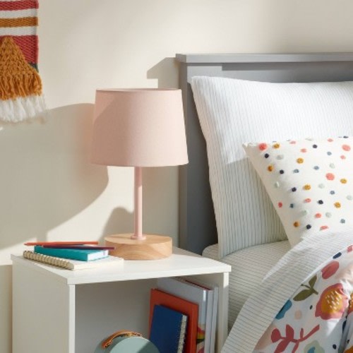 Kids' Table Lamp Pink/Wood - Pillowfort™