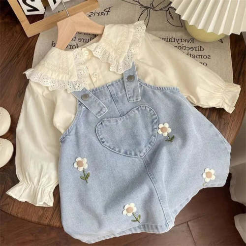2 Piece Set: Lace Shirt and Daisy Overalls