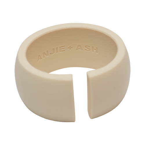 Anjie + Ash Capri Cuff Silicone Baby Teething Bracelet for Mom in Vanilla