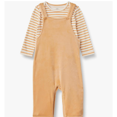 Amazon Essentials x Sofia Grainge Unisex Babies' Velour Overall and Long Sleeve Bodysuit Set, Pack of 2