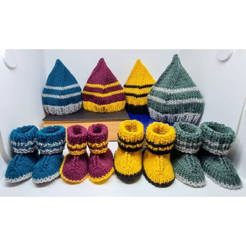Hand knitted baby wizard hat and booties.