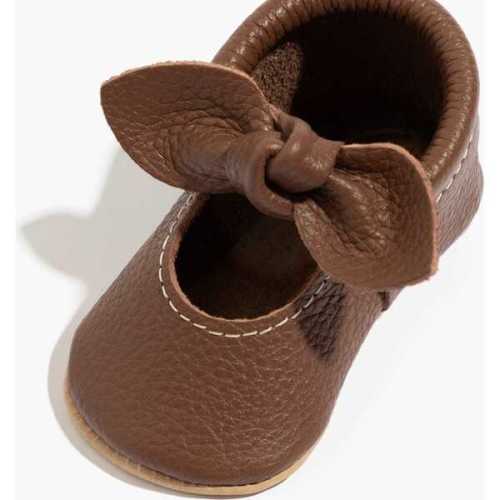 Knotted Bow Baby Shoe Soft Sole, Chestnut - Freshly Picked | Maisonette