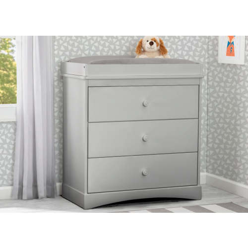 Sutton 3 Drawer Dresser with Changing Top and Interlocking Drawers | Delta Children