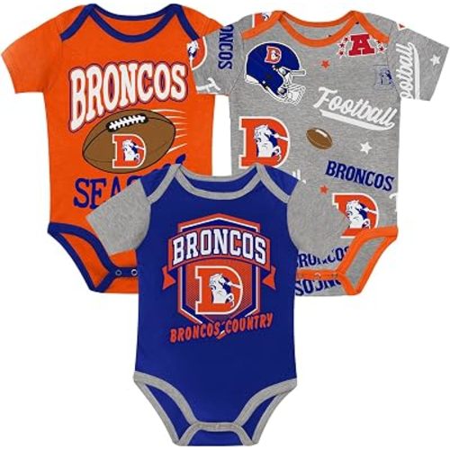 Outerstuff Newborn NFL First Round Pick Three-Piece Bodysuit Set