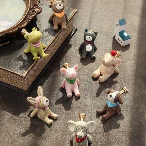 Resin cute animal  Knob, Children's Dresser Drawer Pull, cabinet knob