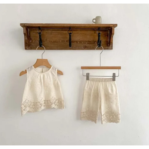 Lace Sleeveless Pants Set