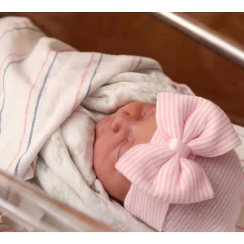 Newborn Baby Girl Hospital Hat with Pink Bow, Coming Home Outfit