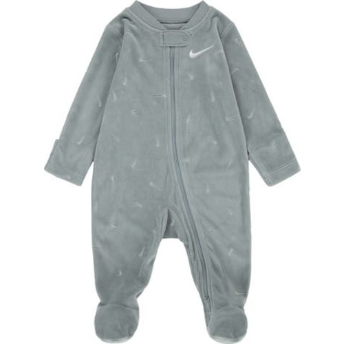 Essentials Swoosh Print Velour Footie
Essentials Fleece Footie, 3M