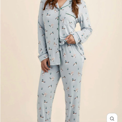 Long-Sleeved Women's Pajama Set in Mallard Duck