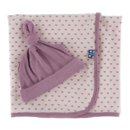 Swaddling Blanket and Knot Hat Set in Tiny Hearts