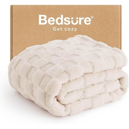 Bedsure GentleSoft Cream Throw Blanket for Couch - Checkered Fleece Blankets Gifts for Women Men Girls, Cute Soft Cozy Throw for Bedroom Home Decor Gifts, 50x60 Inches