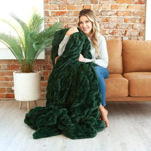 Hugs Pine Blanket | Minky Couture