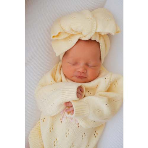 Knitted Oversized Topknot | Lemon Pointelle – Little and Fern