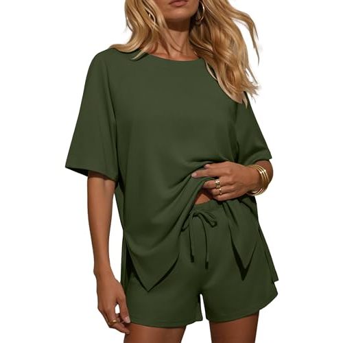 Ekouaer Two Piece Sets for Women Summer Lounge Short Sets Moisture-Wicking Casual Airport Travel Matching Outfits