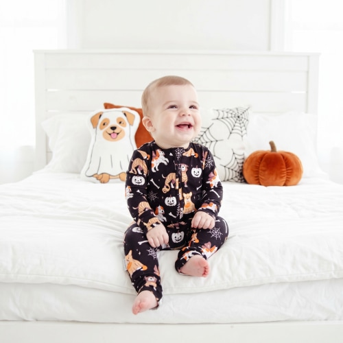 Howl-O-Ween Convertible Footie