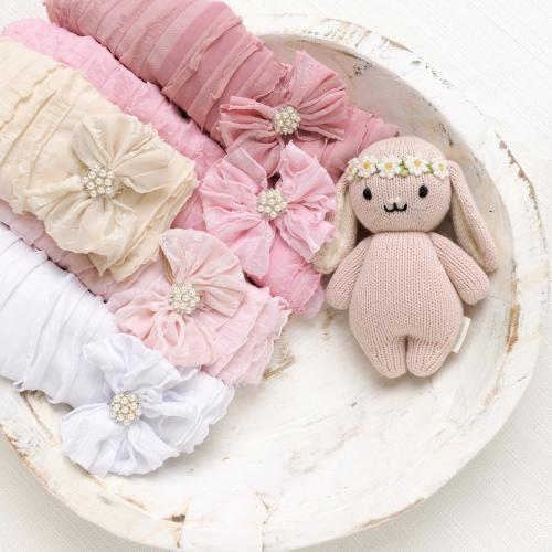 Baby Girl Swaddle and Headband Set, Newborn Girl Wrap, Infant Swaddle Blanket, Newborn Photo Prop, Ruffle Baby Wrap, Newborn Baby Bows.