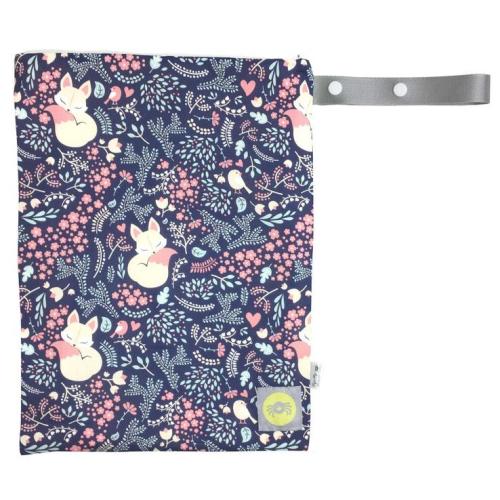 Wet Bag For Baby, Clothes - Large | Itzy Ritzy Travel Happens    Wet Bag For Baby, Clothes - Large | Itzy Ritzy Travel Happens