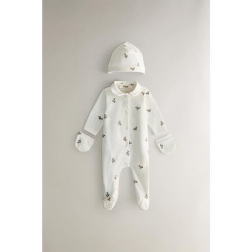 NEWBORN SET WITH DUCKS