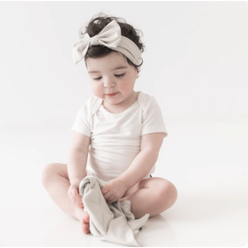 Bow Headband in Oat