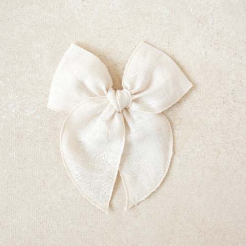 Fleur Bow Clip // Blanche